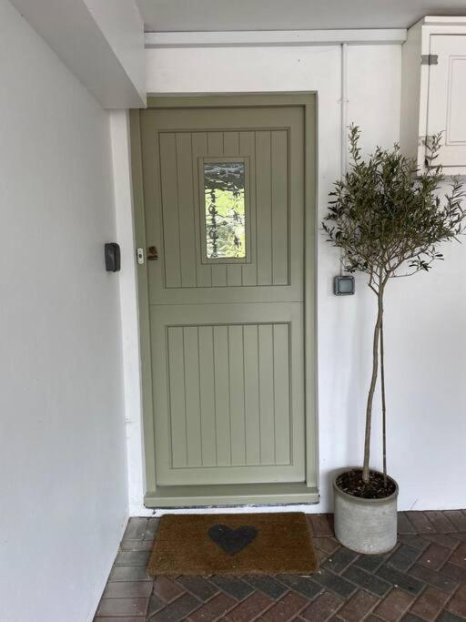 Country Cottage With Private Garden Close To Beach St Mary المظهر الخارجي الصورة